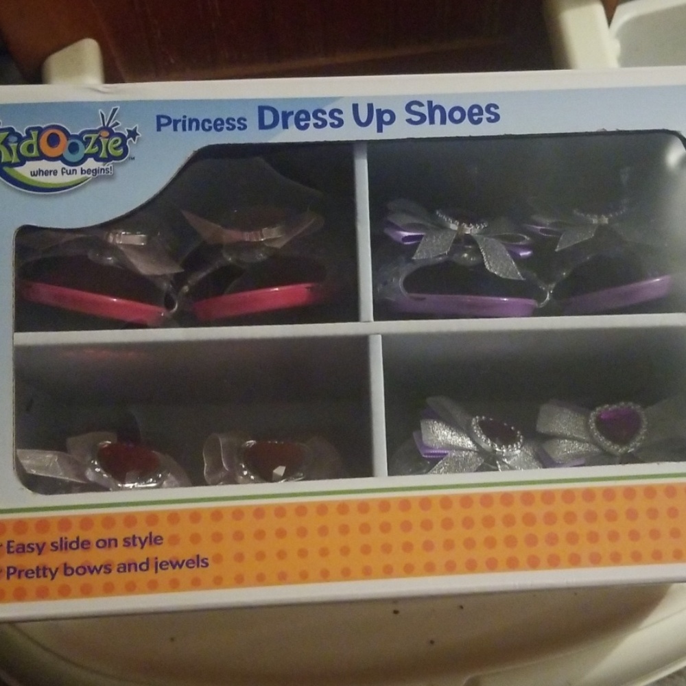 Dress up shoes